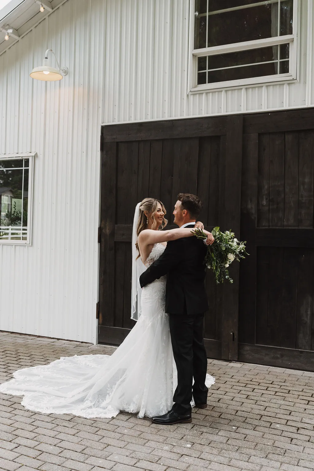 Molly & Ty wedding photo 21